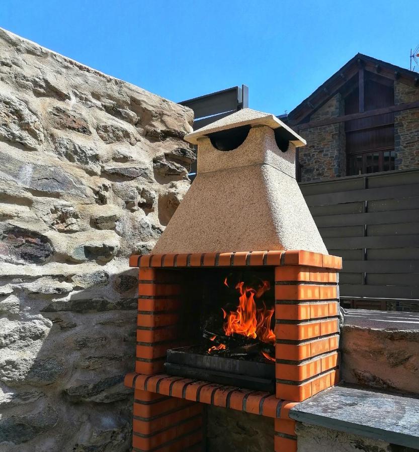 Apartament "Enclau" Turismo Rural Cal Rialla Llivia Exteriér fotografie