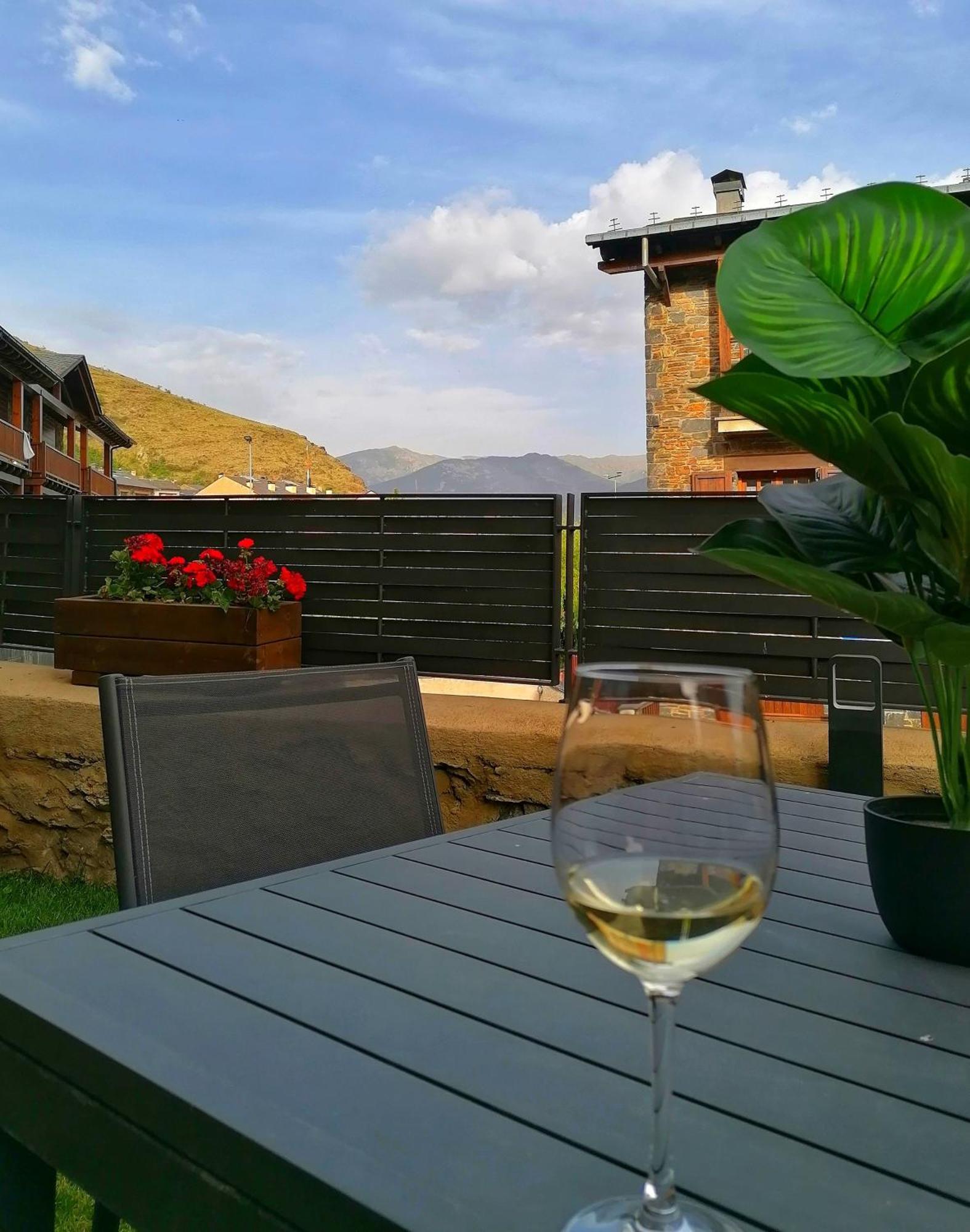 Apartament "Enclau" Turismo Rural Cal Rialla Llivia Exteriér fotografie