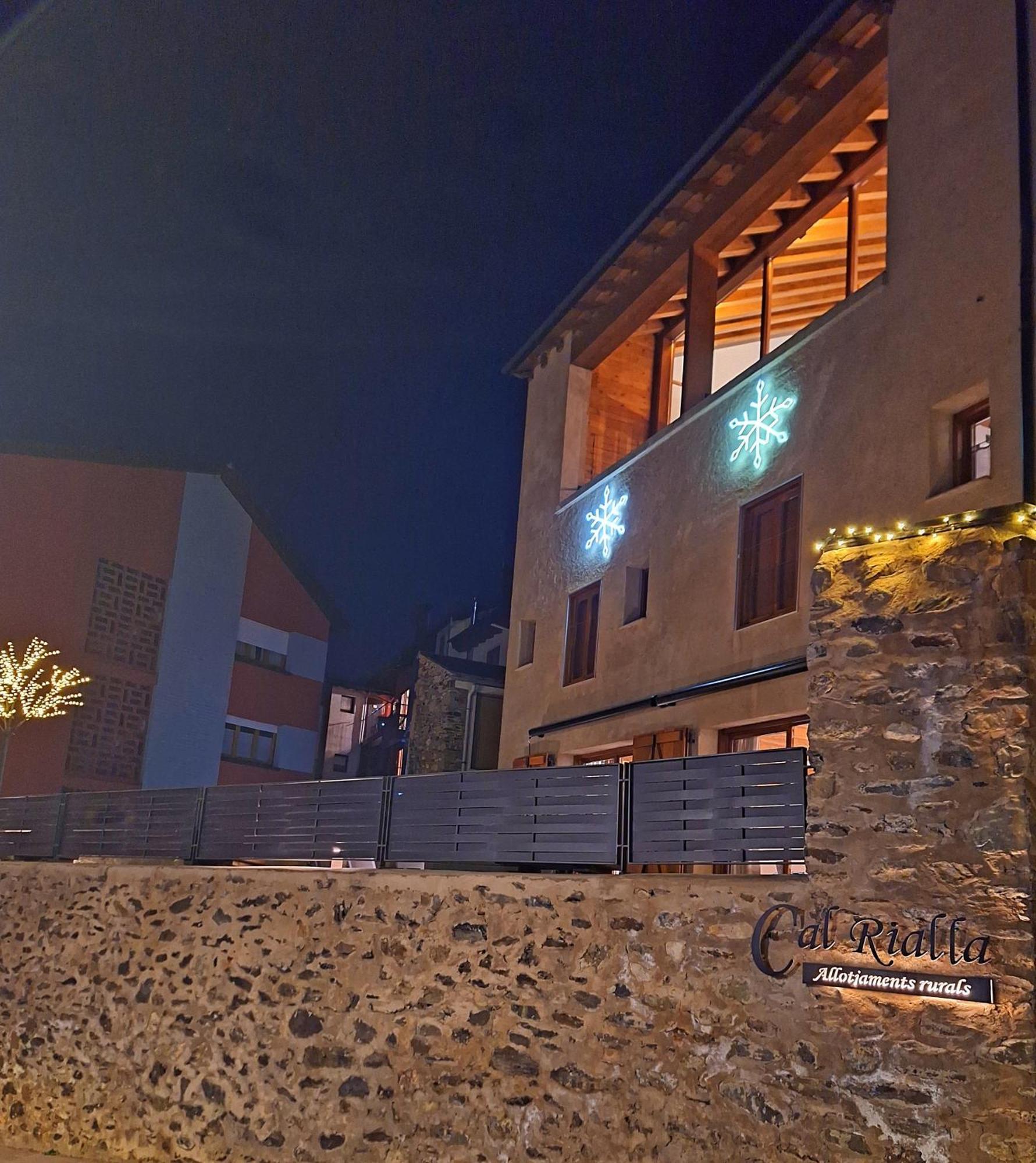 Apartament "Enclau" Turismo Rural Cal Rialla Llivia Exteriér fotografie