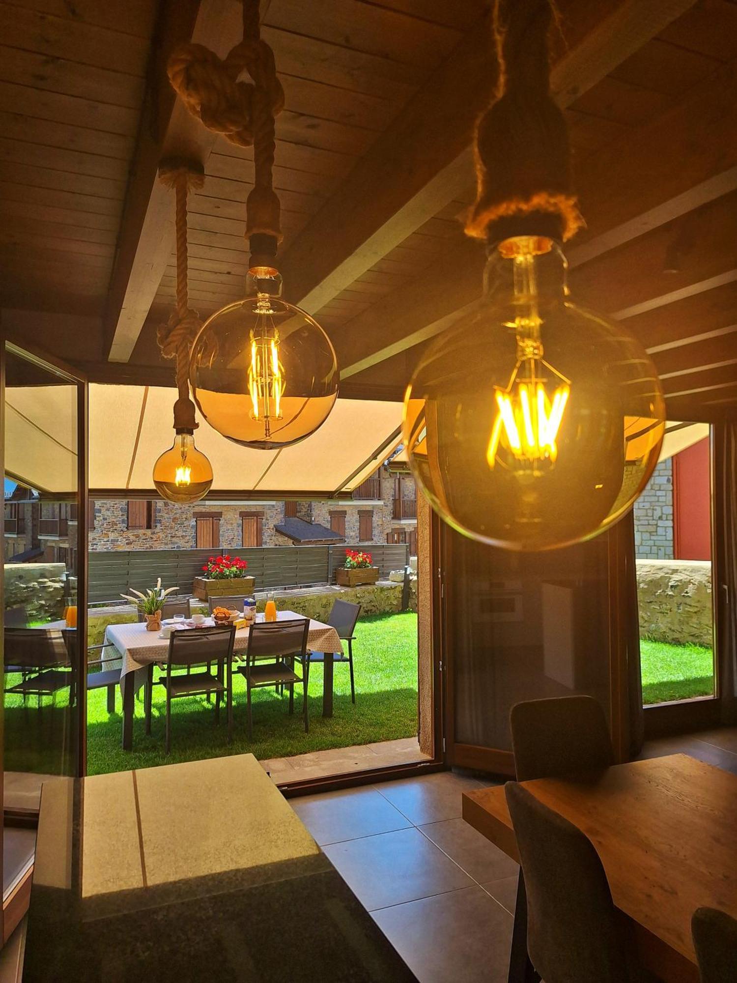 Apartament "Enclau" Turismo Rural Cal Rialla Llivia Exteriér fotografie